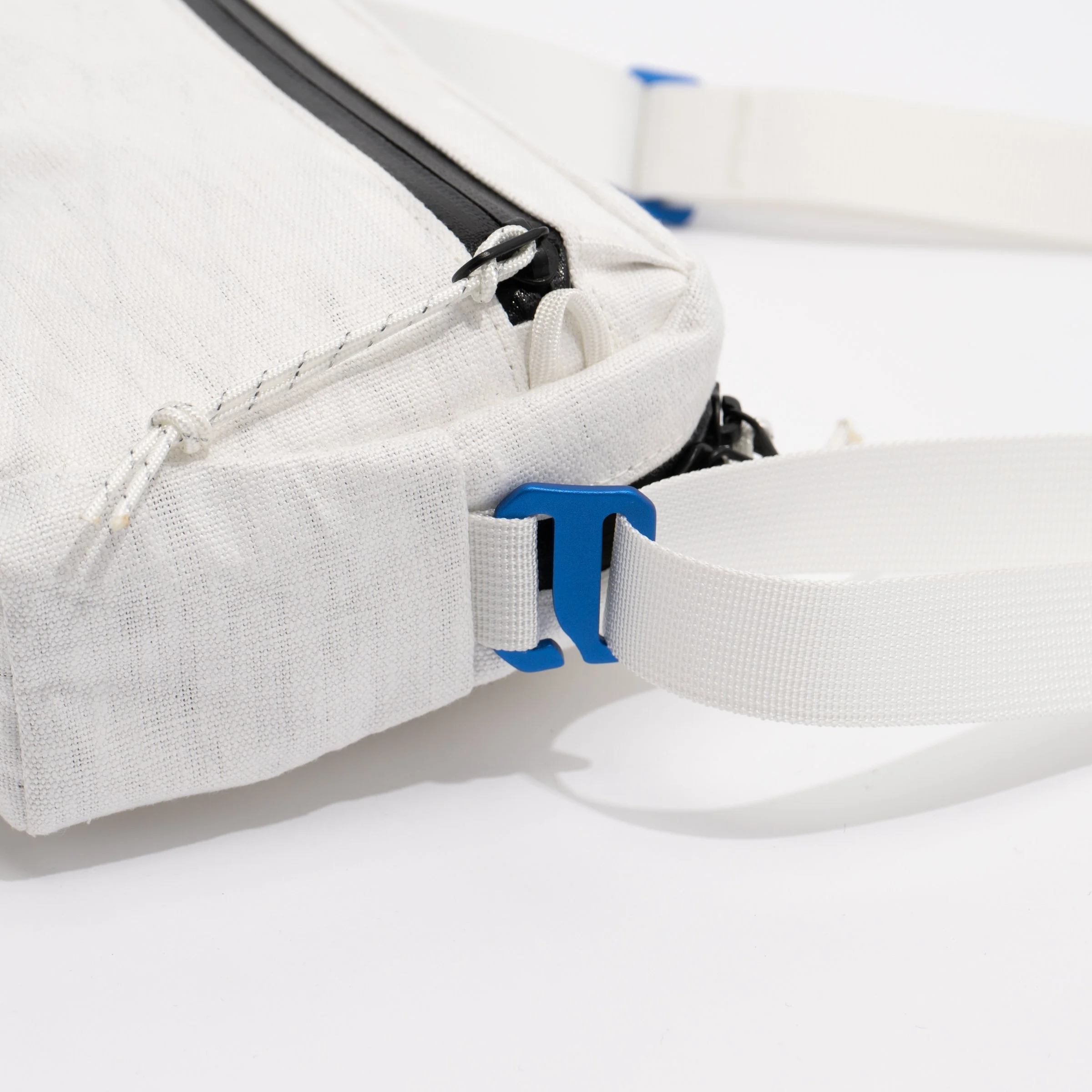 yu. Utility Purse 2L - X420 — 1733